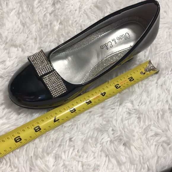 Girls Sandals and Heels different sizes. - Picture 14 of 15